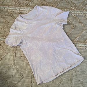 Lululemon tee shirt